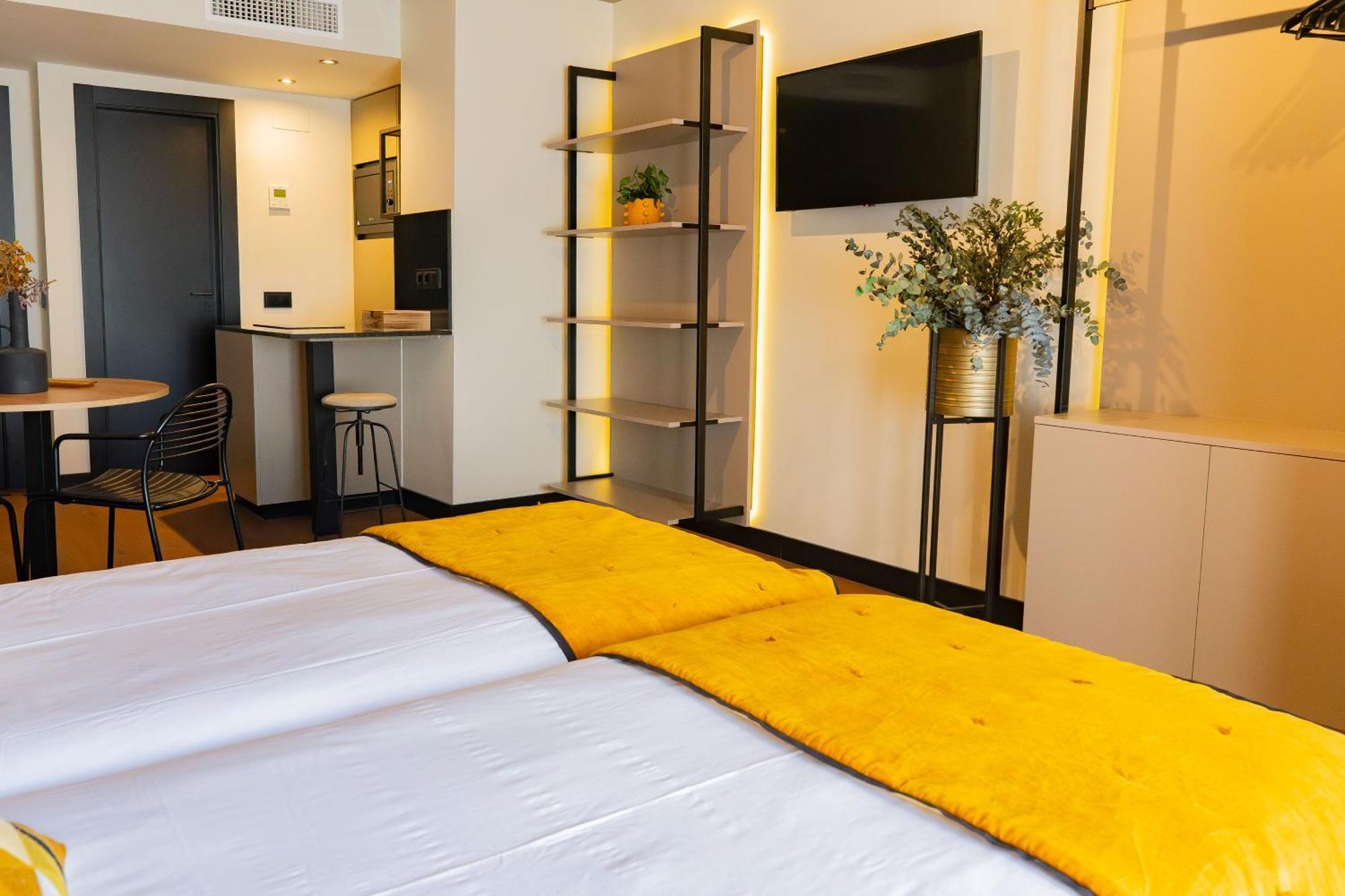 Bubu Apartments By Charming Stay Málaga Exterior foto